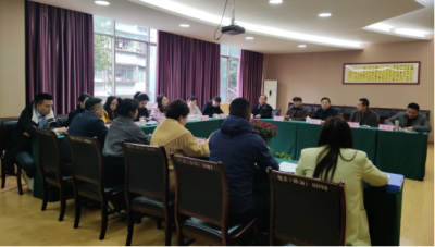 宜宾开大与宜宾文传集团召开合作项目推进会
