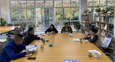 宜宾开放大学到宜宾市职业技术学校洽谈职高学生学历提升事宜